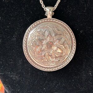 Brighton Ballantyne Silver Reversable Motif Hammered Pendant Necklace (1)